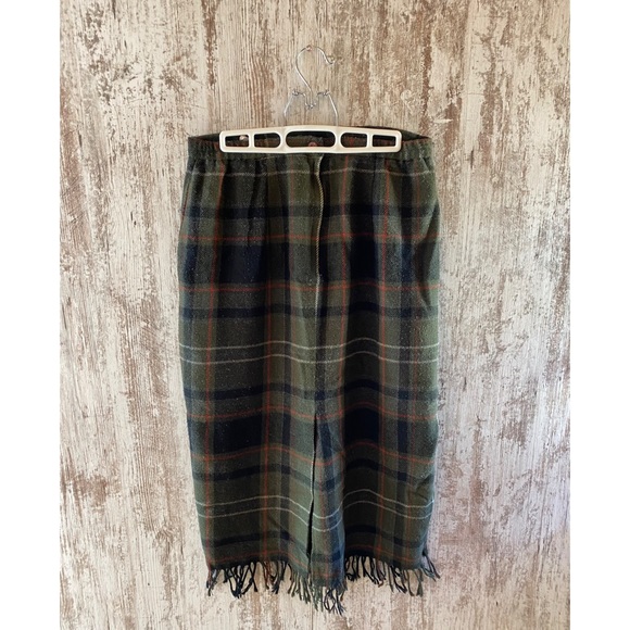 ๐ Host Pick ๐ Requirements skirt - Picture 3 of 3